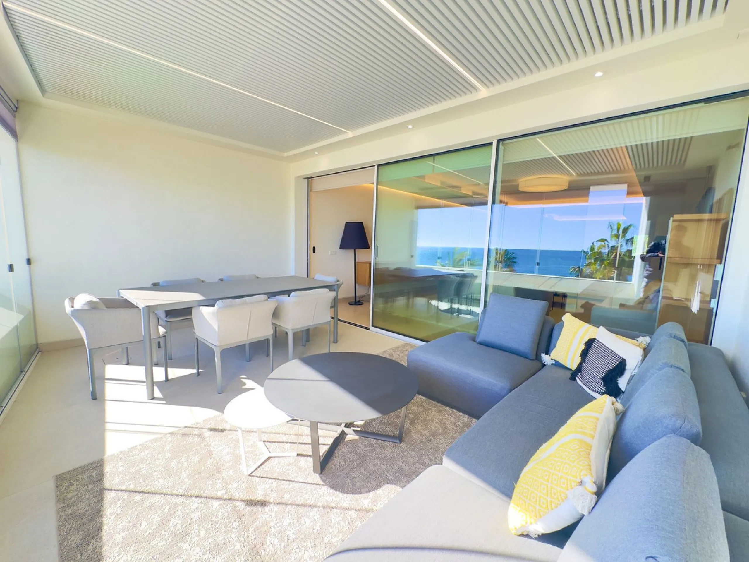 **Stunning Luxury Seafront Residence in the Heart of Estepona**