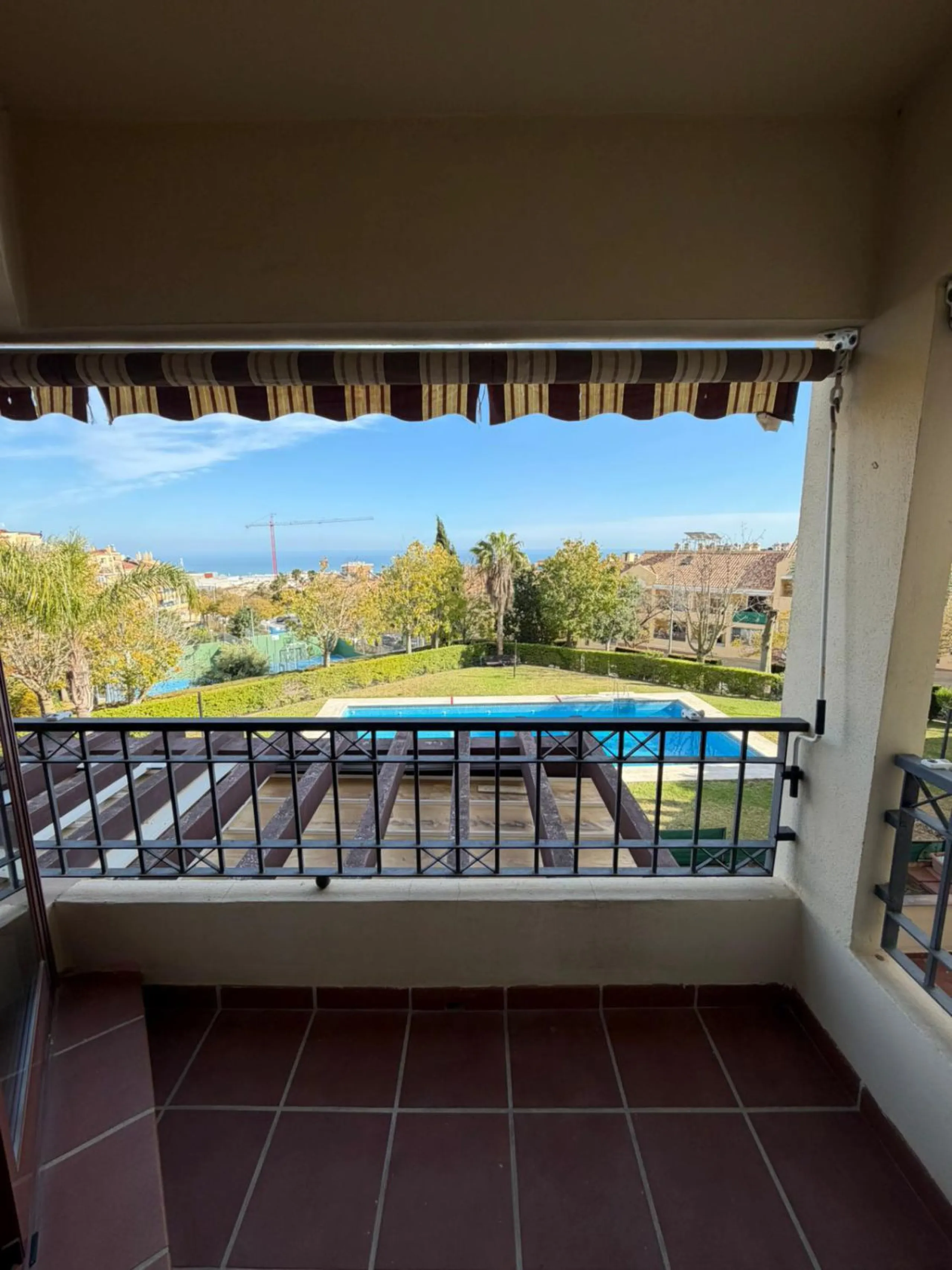 APARTMENT WITH DIRECT SEA VIEWS!