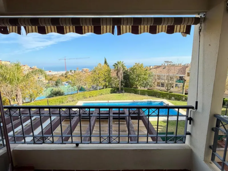 APARTMENT WITH DIRECT SEA VIEWS!