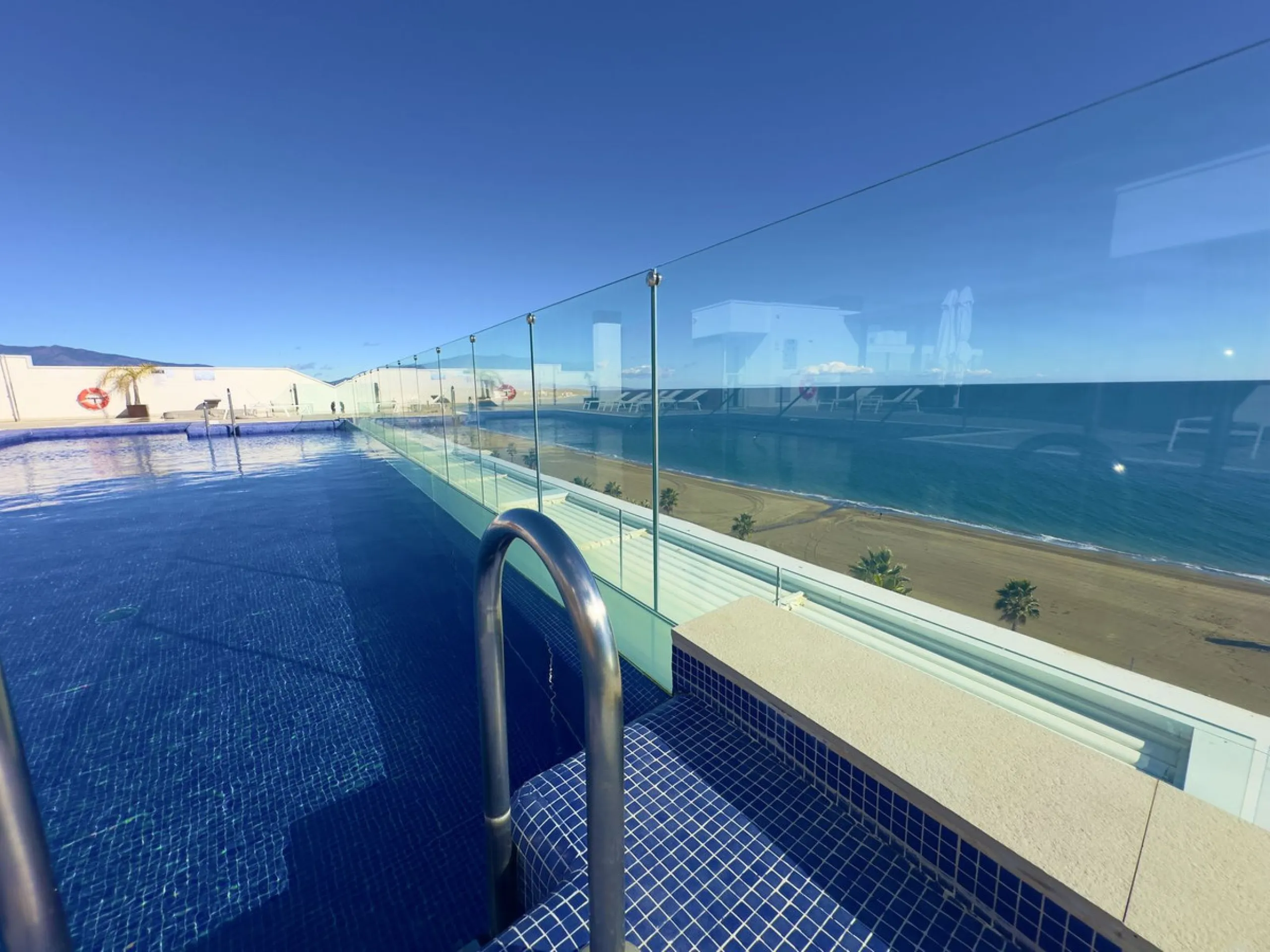 **Stunning Luxury Seafront Residence in the Heart of Estepona**