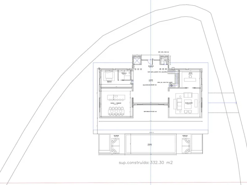 In the exclusive Las Chapas area, a unique opportunity arises: a plot of land exceeding 4,500 m² with a completed project.