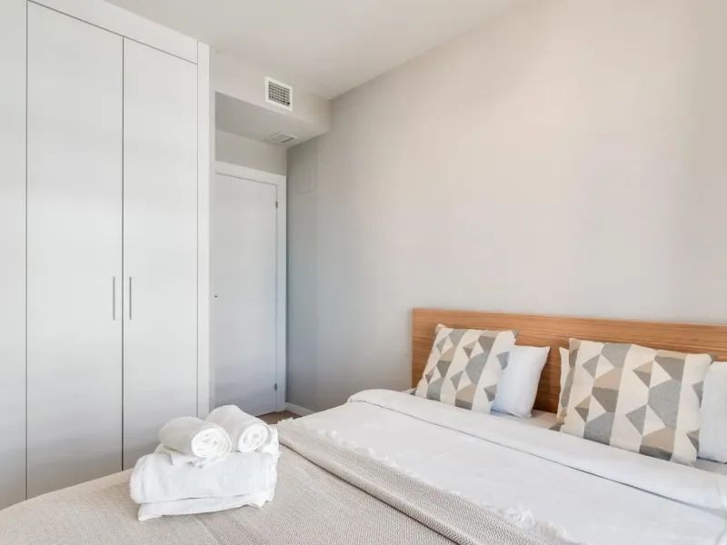 Apartment - Middle Floor Apartment в продаже в Marbella, Málaga. В доме 3 спален и 2 ванных комнат. Площадь дома 150 м²