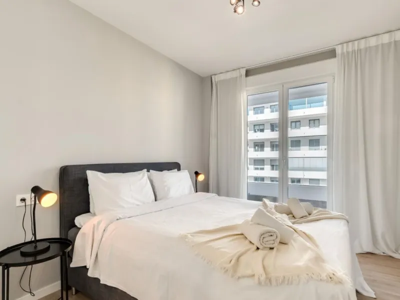 Apartment - Middle Floor Apartment в продаже в Marbella, Málaga. В доме 3 спален и 2 ванных комнат. Площадь дома 150 м²