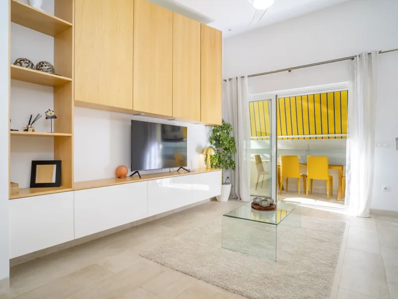 Apartment - Middle Floor Apartment в продаже в Marbella, Málaga. В доме 2 спален и 2 ванных комнат. Площадь дома 82 м²