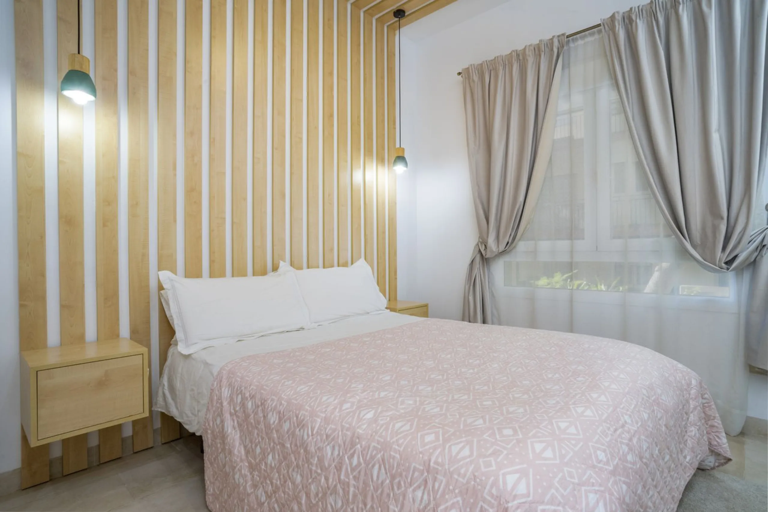 Apartment - Middle Floor Apartment в продаже в Marbella, Málaga. В доме 2 спален и 2 ванных комнат. Площадь дома 82 м²