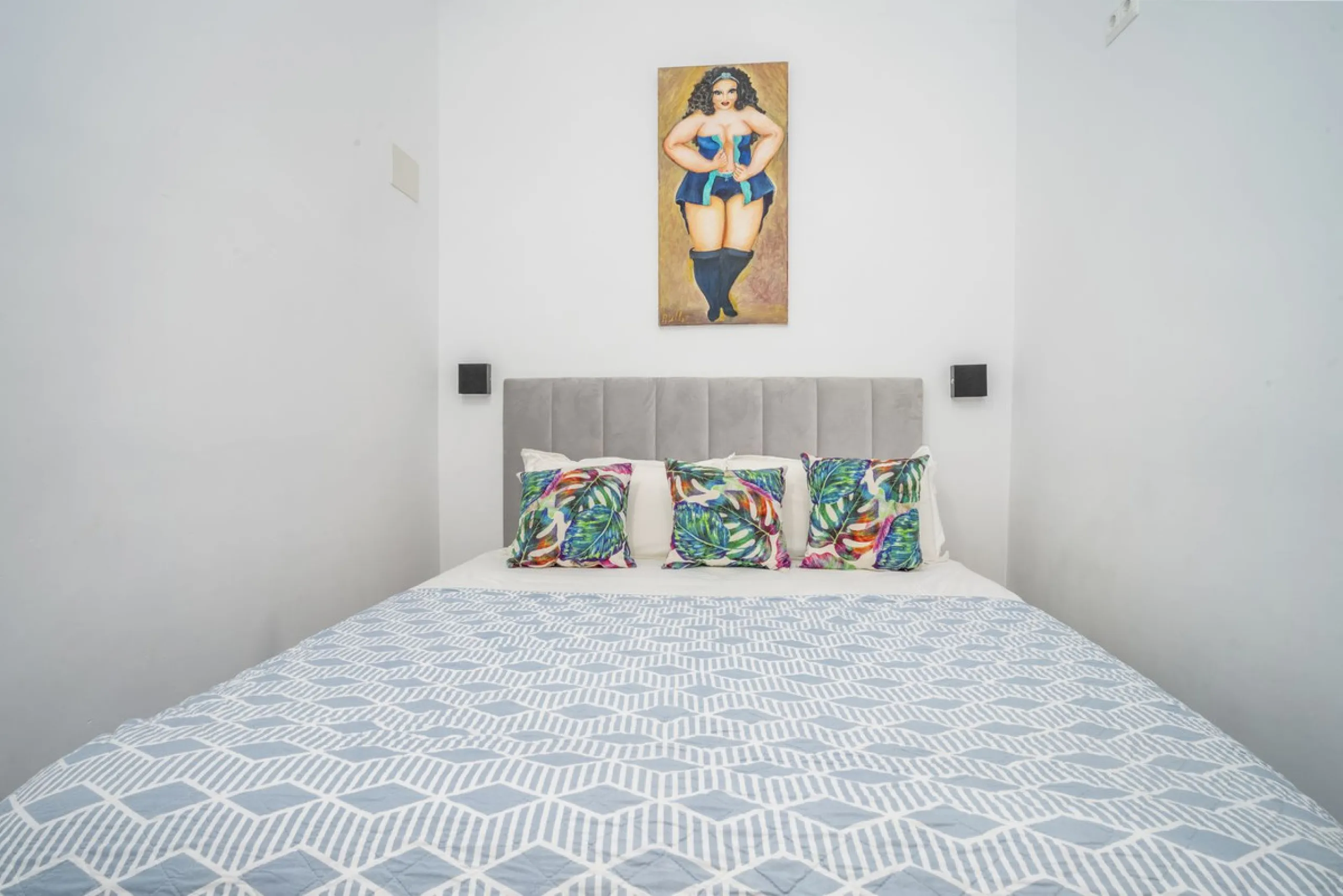 Apartment - Middle Floor Apartment в продаже в Marbella, Málaga. В доме 2 спален и 2 ванных комнат. Площадь дома 82 м²