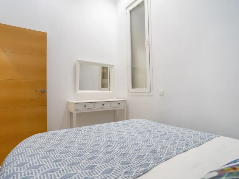 Apartment - Middle Floor Apartment в продаже в Marbella, Málaga. В доме 2 спален и 2 ванных комнат. Площадь дома 82 м²