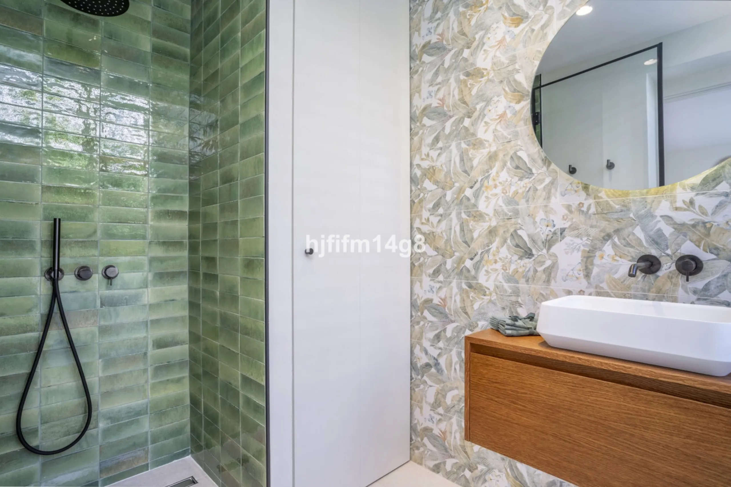 Apartment - Middle Floor Apartment в продаже в Marbella, Málaga. В доме 4 спален и 4 ванных комнат. Площадь дома 286 м²
