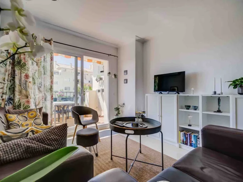 Apartment - Penthouse в продаже в Mijas, Málaga. В доме 3 спален и 2 ванных комнат. Площадь дома 106 м²