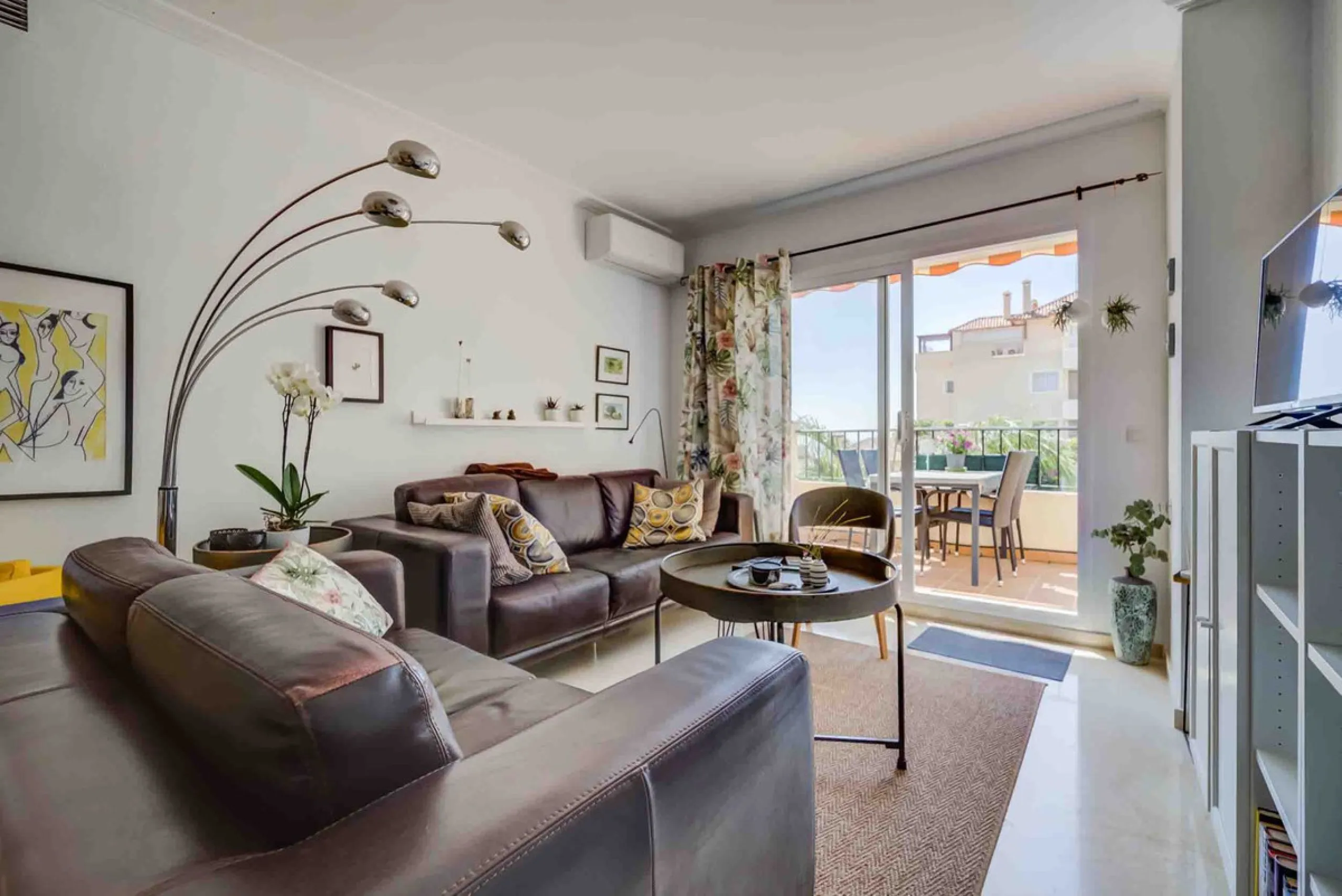 Apartment - Penthouse в продаже в Mijas, Málaga. В доме 3 спален и 2 ванных комнат. Площадь дома 106 м²
