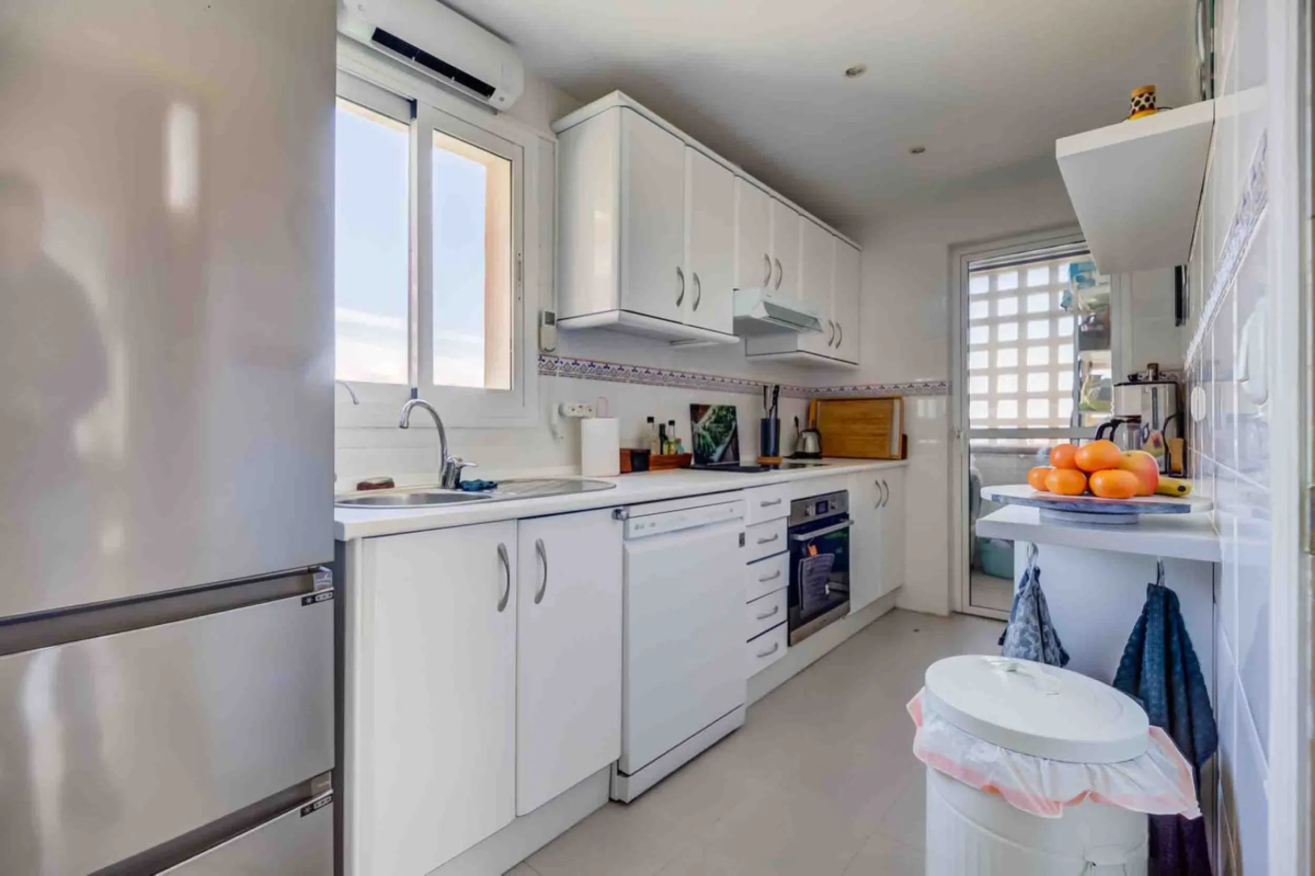 Apartment - Penthouse в продаже в Mijas, Málaga. В доме 3 спален и 2 ванных комнат. Площадь дома 106 м²
