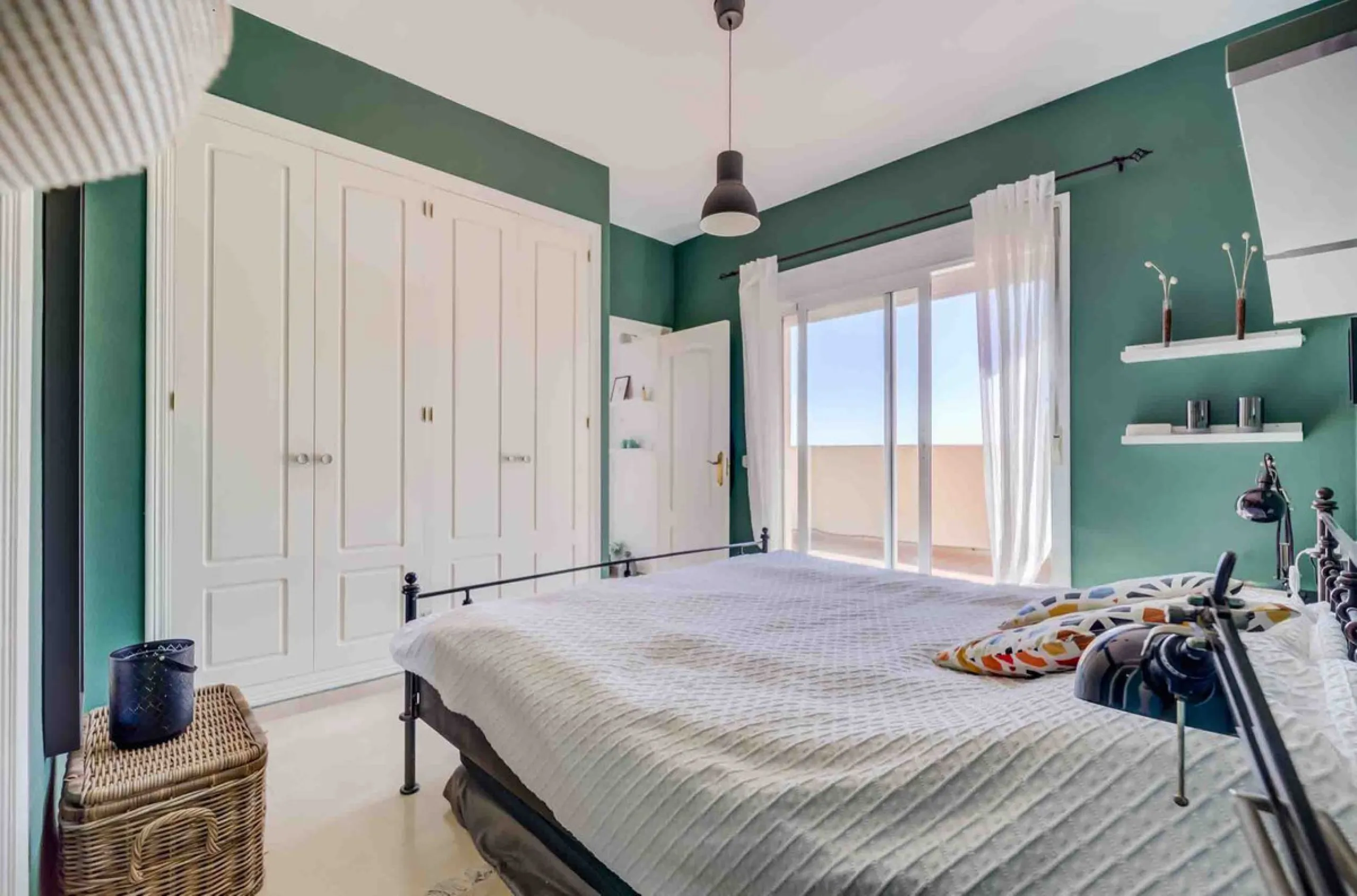 Apartment - Penthouse в продаже в Mijas, Málaga. В доме 3 спален и 2 ванных комнат. Площадь дома 106 м²