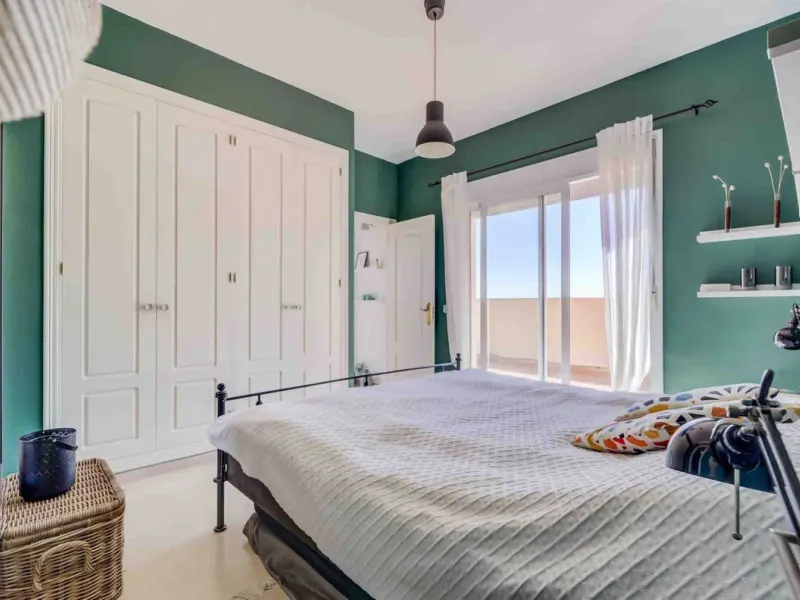 Apartment - Penthouse в продаже в Mijas, Málaga. В доме 3 спален и 2 ванных комнат. Площадь дома 106 м²
