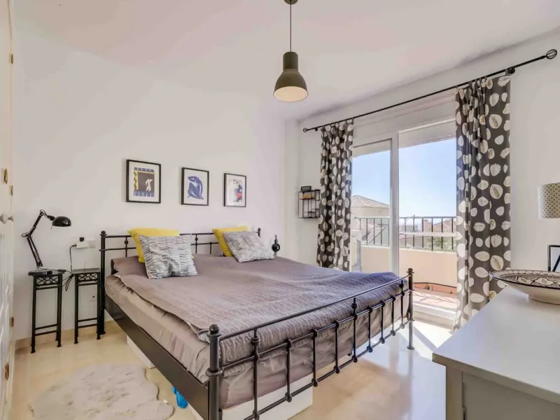 Apartment - Penthouse в продаже в Mijas, Málaga. В доме 3 спален и 2 ванных комнат. Площадь дома 106 м²