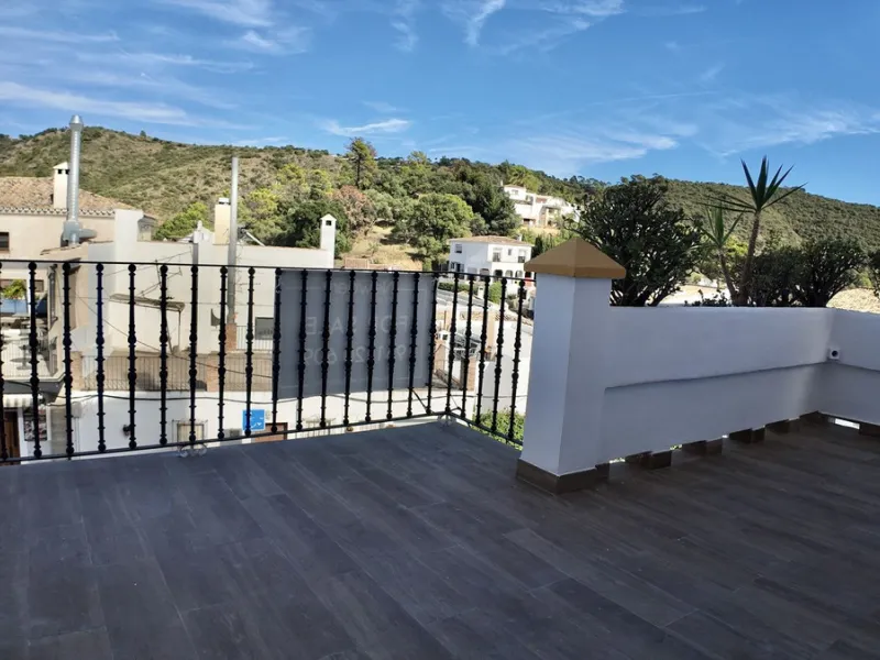 Welcome to your new home in the heart of Benahavís!