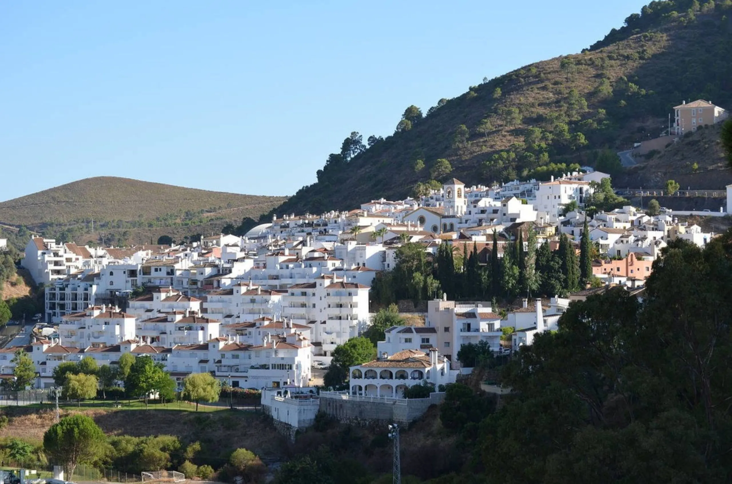 Welcome to your new home in the heart of Benahavís!