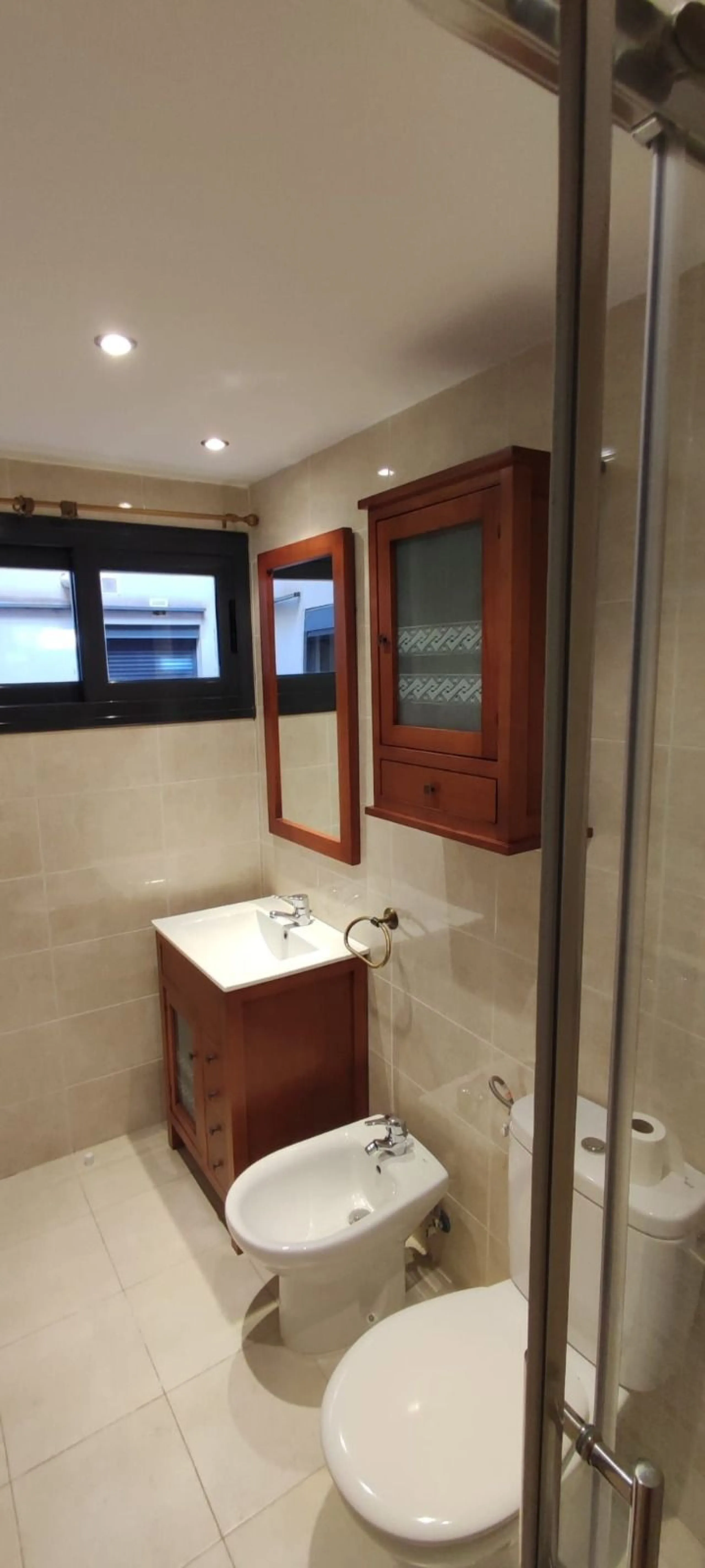 Middle Floor Apartment, Málaga Centre Conde de ureña area, Costa del Sol.