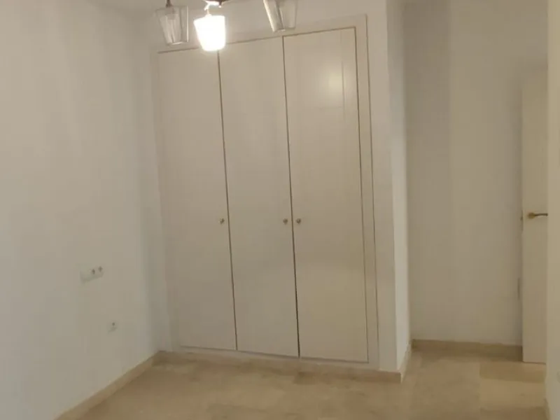 Middle Floor Apartment, Málaga Centre Conde de ureña area, Costa del Sol.