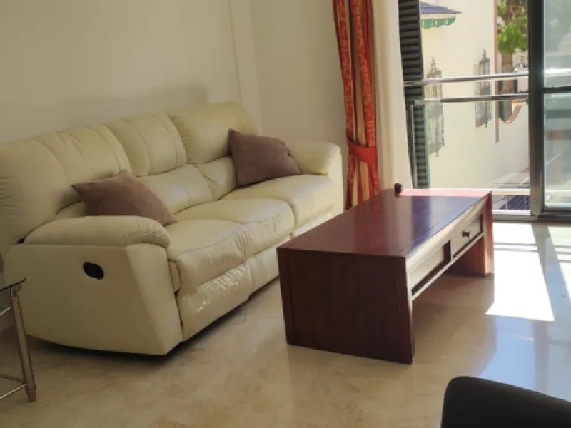 Middle Floor Apartment, Málaga Centre Conde de ureña area, Costa del Sol.