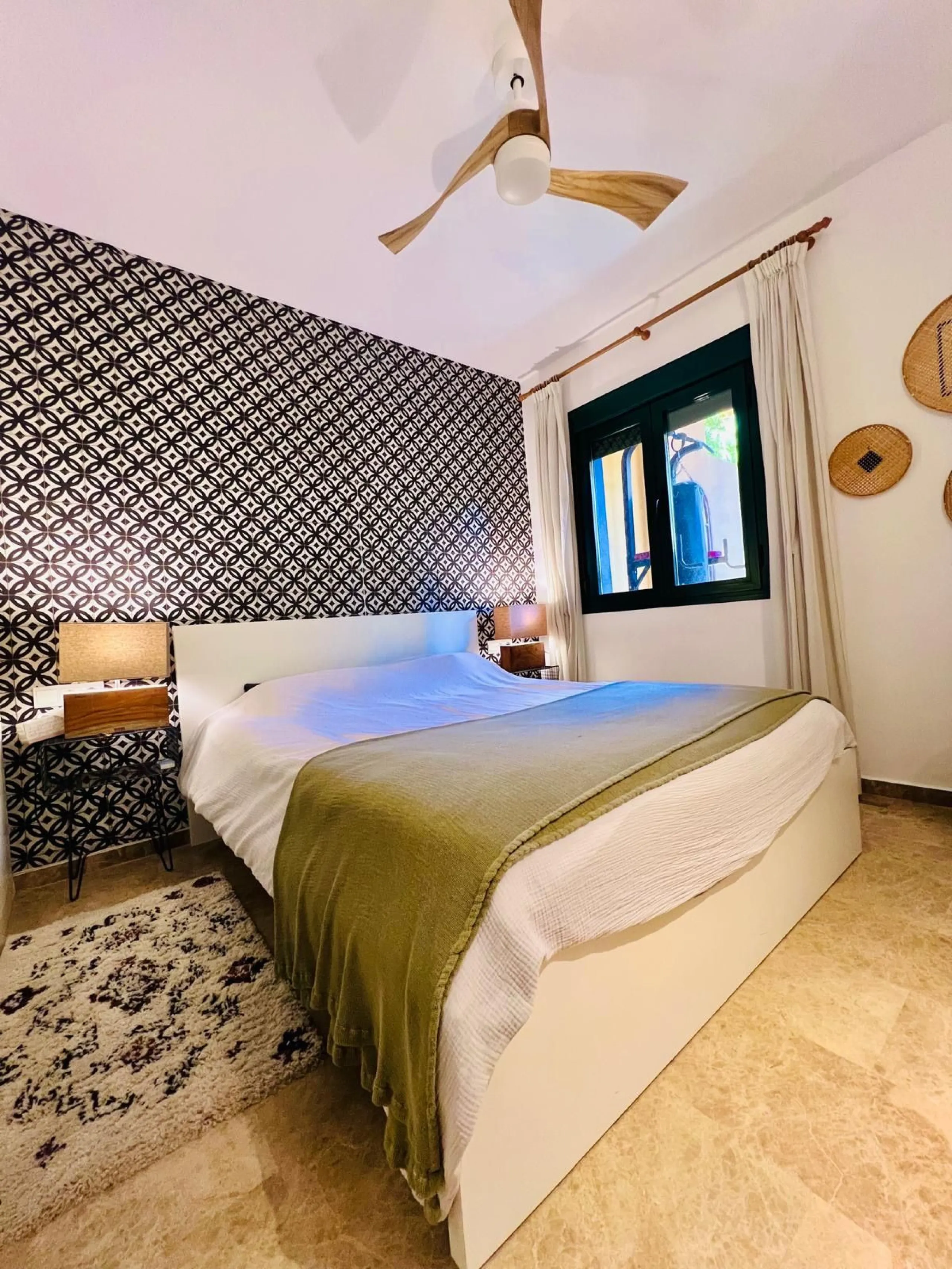 For sale: an exclusive apartment located in one of the most sought-after residential areas of Nueva Alcántara, San Pedro de Alcántara.