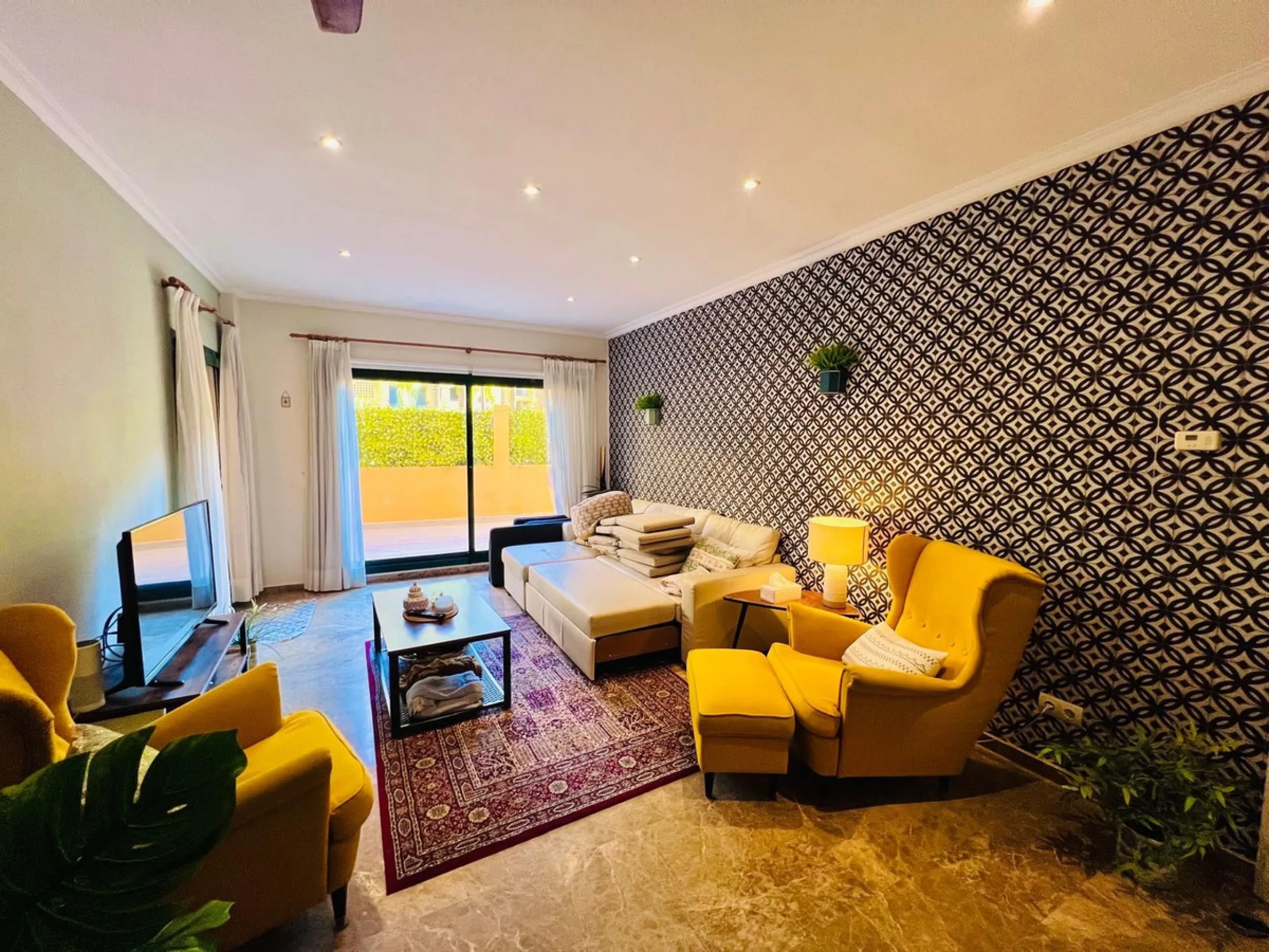 For sale: an exclusive apartment located in one of the most sought-after residential areas of Nueva Alcántara, San Pedro de Alcántara.