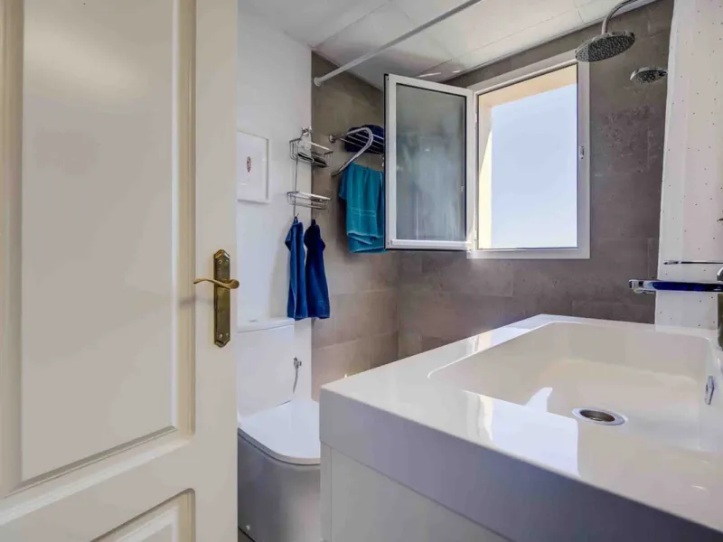 Apartment - Penthouse в продаже в Mijas, Málaga. В доме 3 спален и 2 ванных комнат. Площадь дома 106 м²