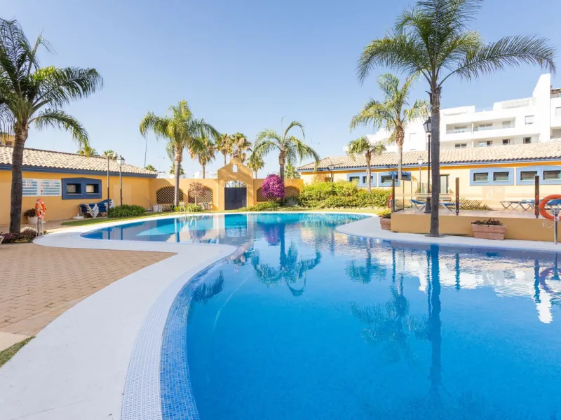For sale: an exclusive apartment located in one of the most sought-after residential areas of Nueva Alcántara, San Pedro de Alcántara.