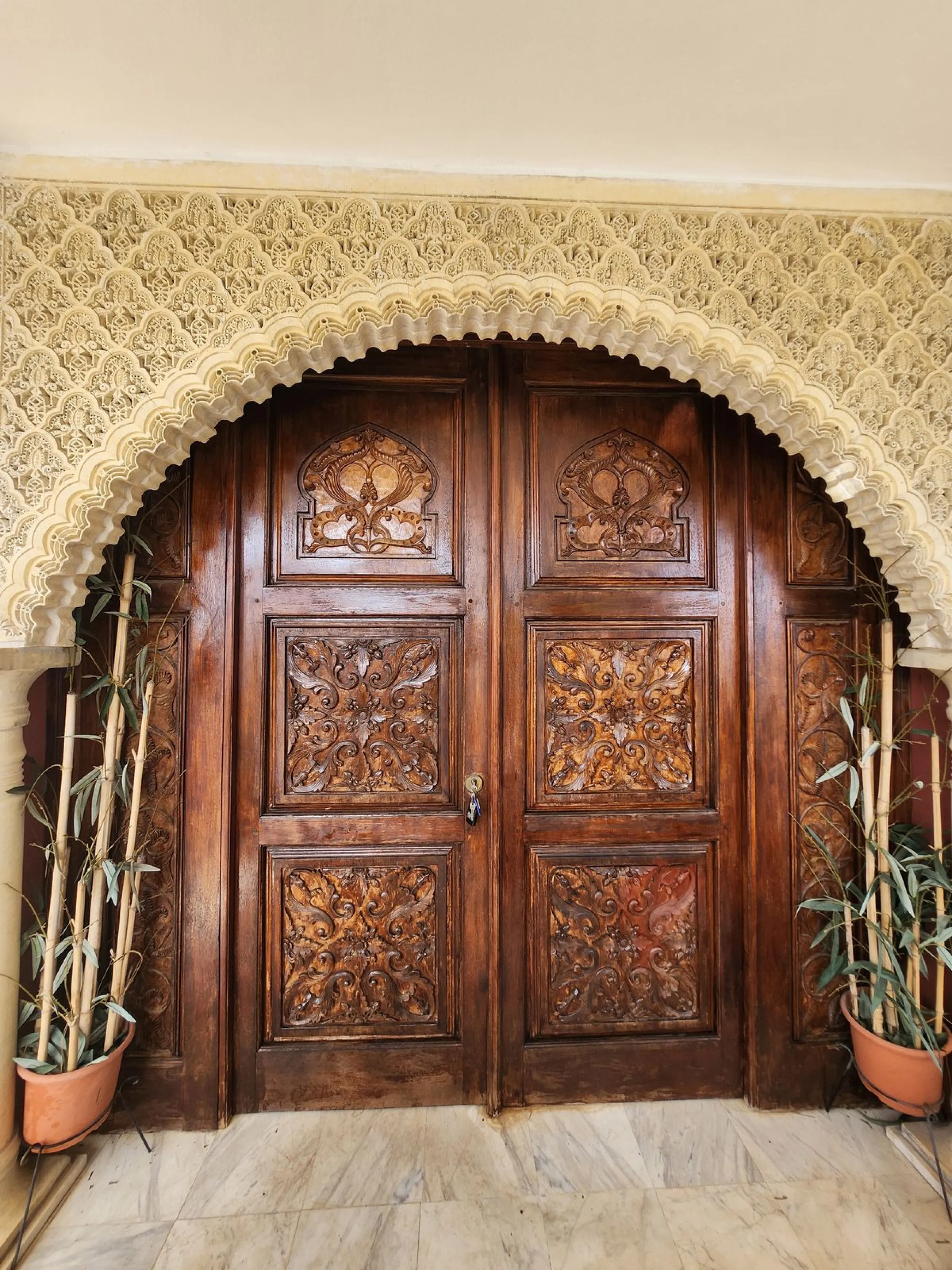 House - Detached Villa в продаже в Mijas, Málaga. В доме 8 спален и 4 ванных комнат. Площадь дома 481 м². Площадь участка 803 м²