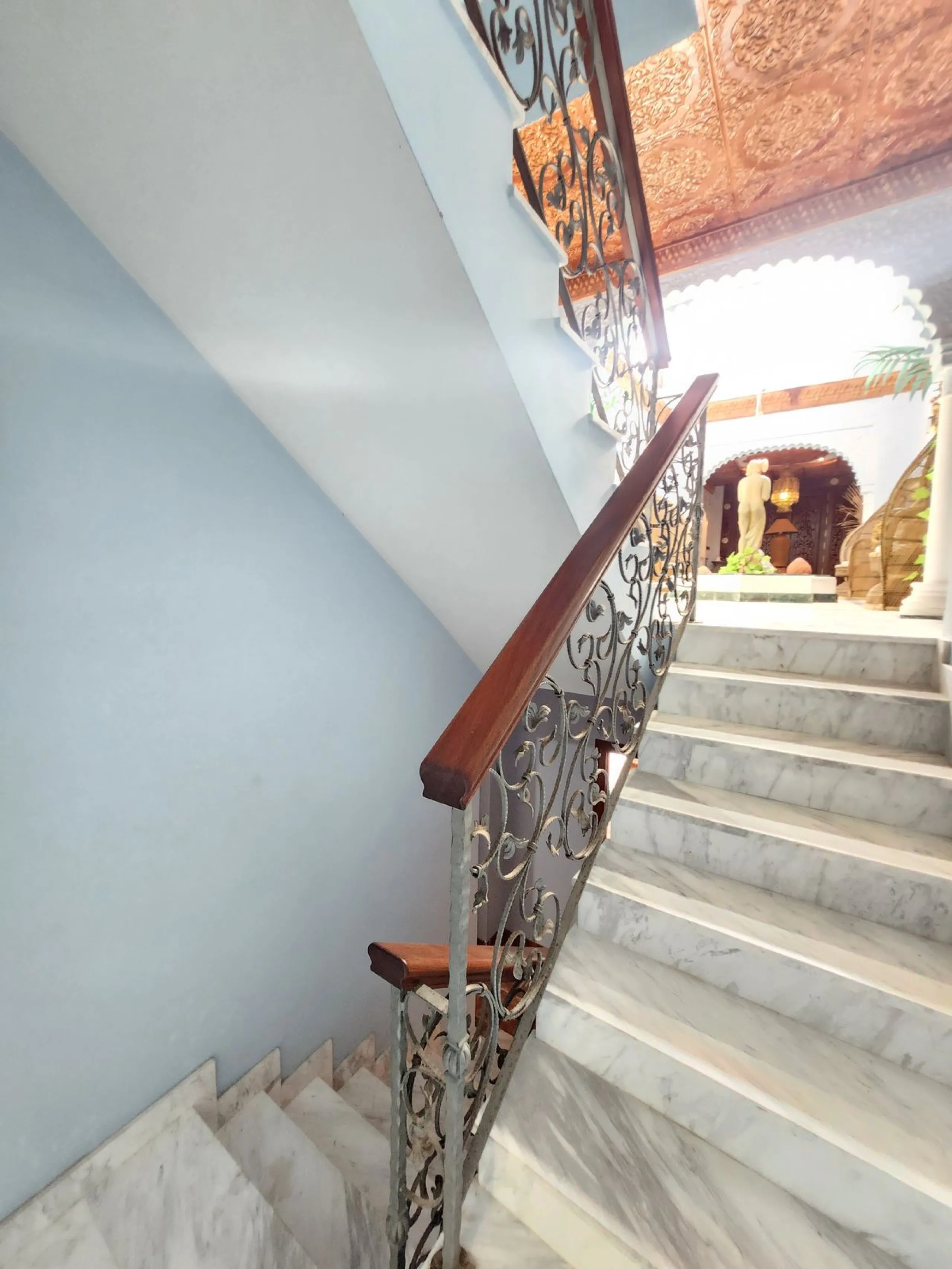 House - Detached Villa в продаже в Mijas, Málaga. В доме 8 спален и 4 ванных комнат. Площадь дома 481 м². Площадь участка 803 м²