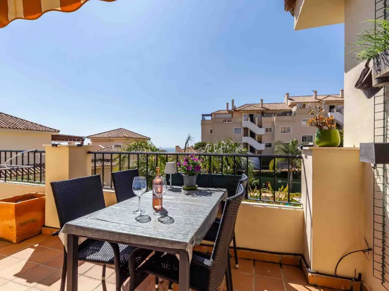 Apartment - Penthouse в продаже в Mijas, Málaga. В доме 3 спален и 2 ванных комнат. Площадь дома 106 м²