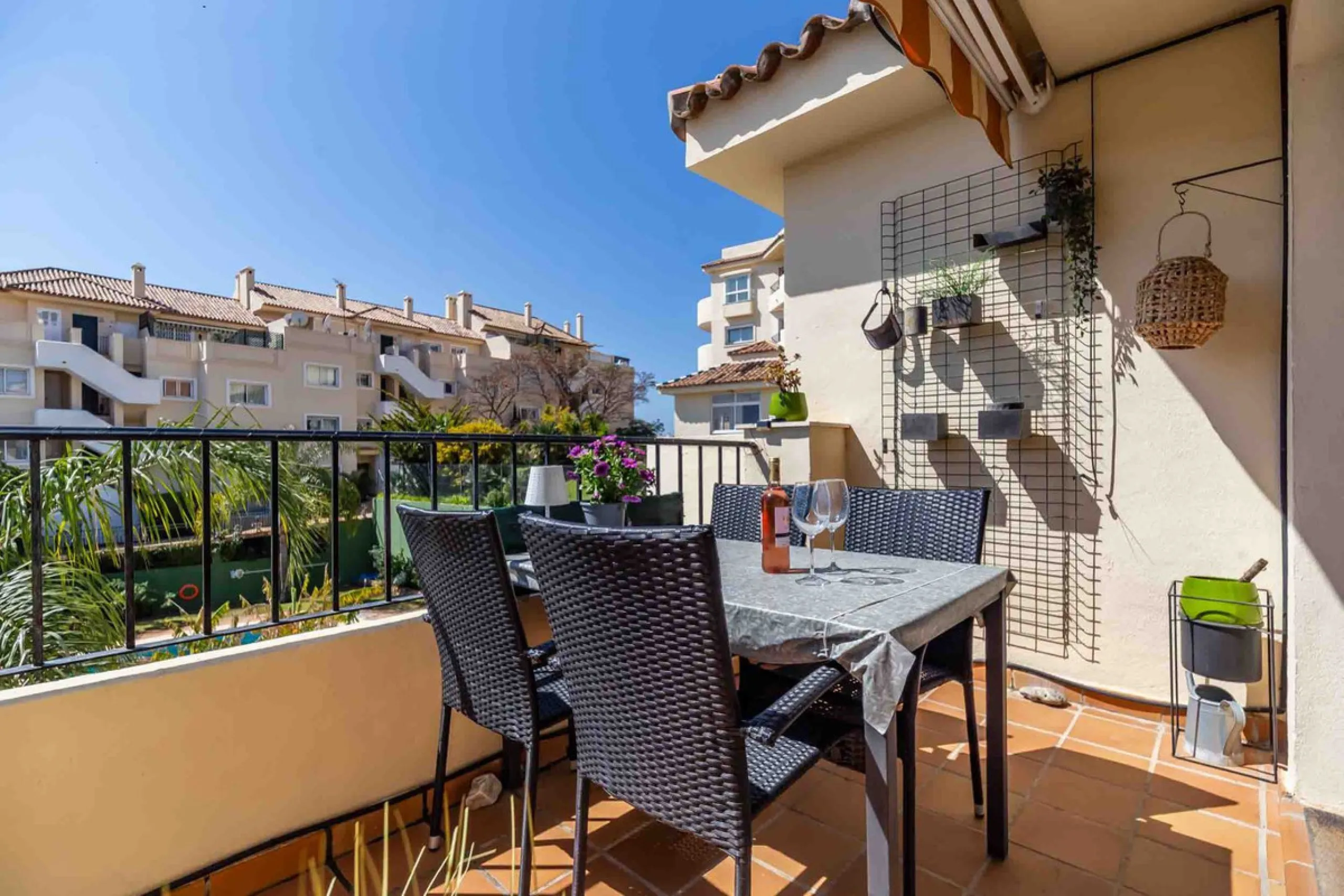 Apartment - Penthouse в продаже в Mijas, Málaga. В доме 3 спален и 2 ванных комнат. Площадь дома 106 м²