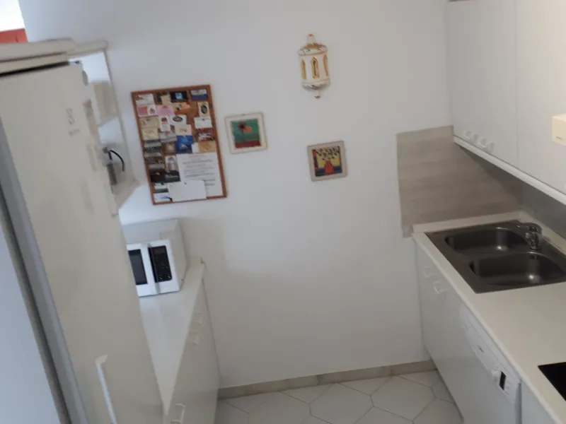 FANTASTIC PROPERTY WITH LOVELY SEA VIEWS