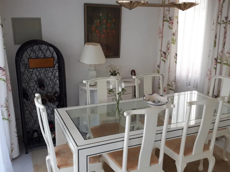 FANTASTIC PROPERTY WITH LOVELY SEA VIEWS