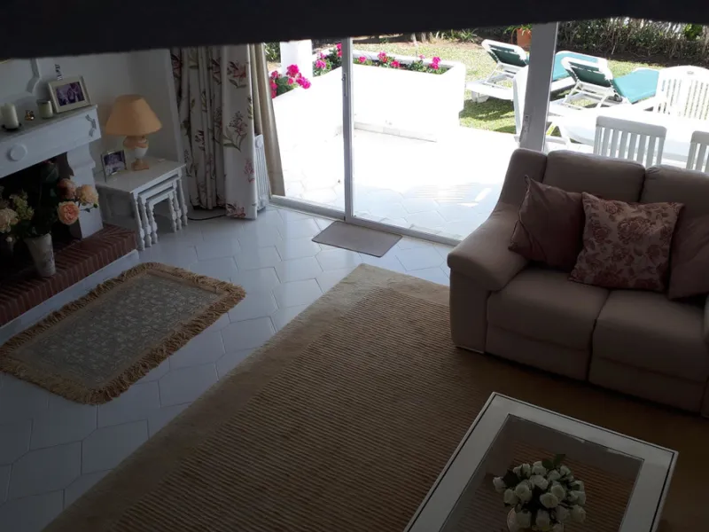 FANTASTIC PROPERTY WITH LOVELY SEA VIEWS