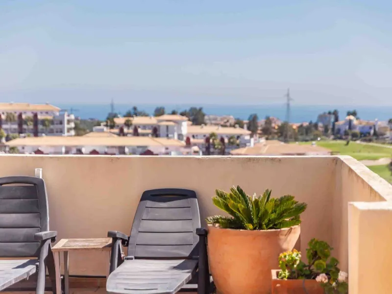 Apartment - Penthouse в продаже в Mijas, Málaga. В доме 3 спален и 2 ванных комнат. Площадь дома 106 м²