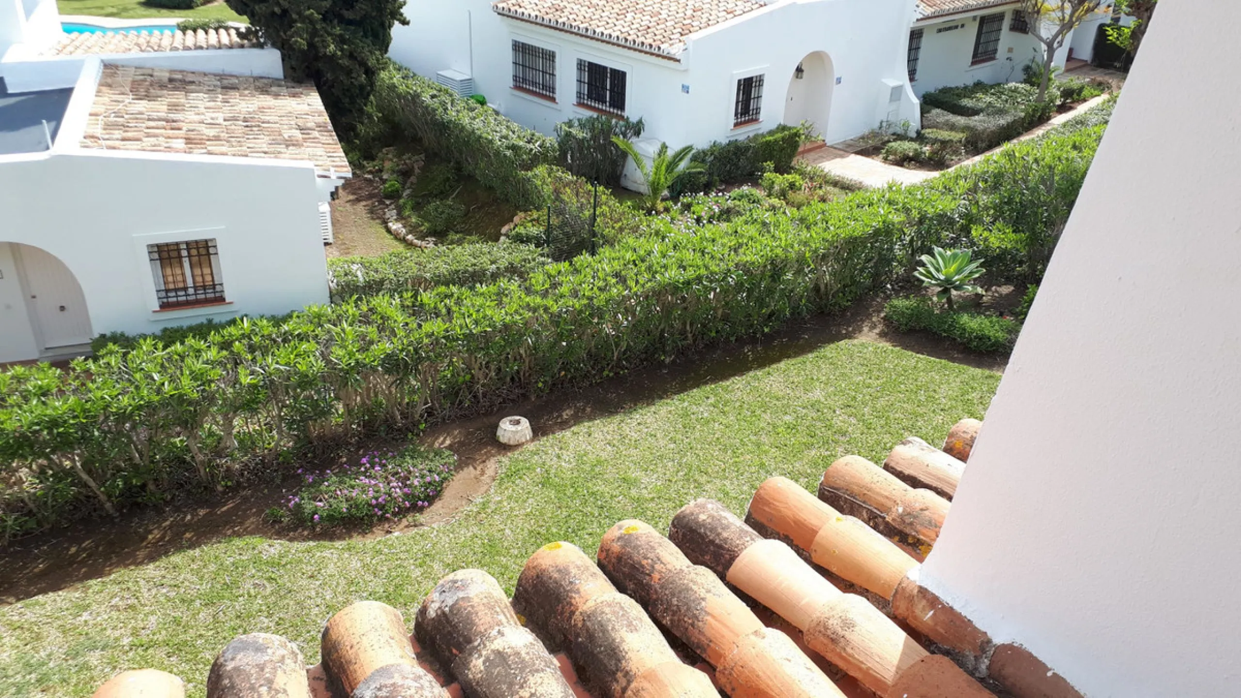 FANTASTIC PROPERTY WITH LOVELY SEA VIEWS
