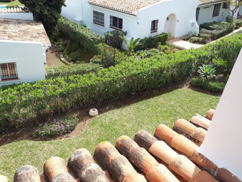 FANTASTIC PROPERTY WITH LOVELY SEA VIEWS