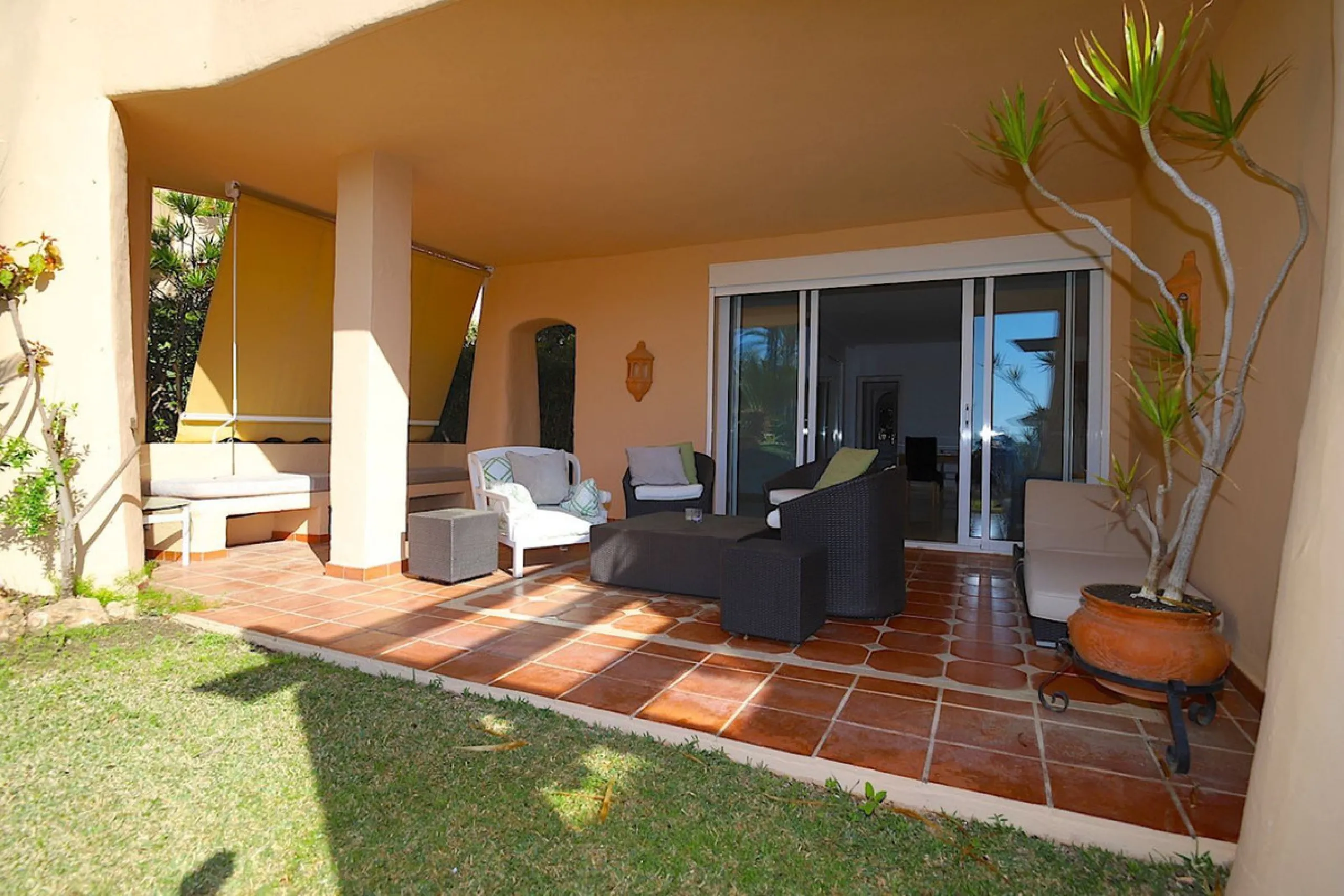 Ground Floor Apartment with 3 bedrooms for Sale in Sierra Blanca