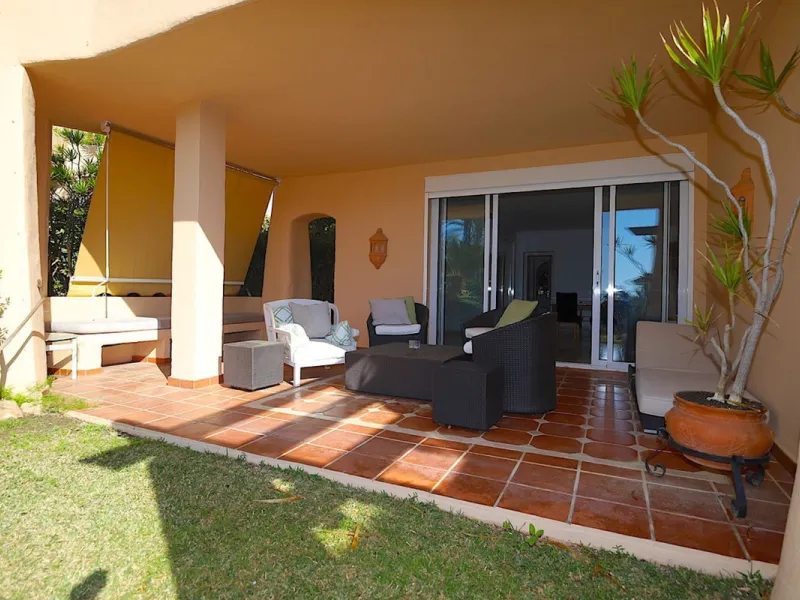 Ground Floor Apartment with 3 bedrooms for Sale in Sierra Blanca