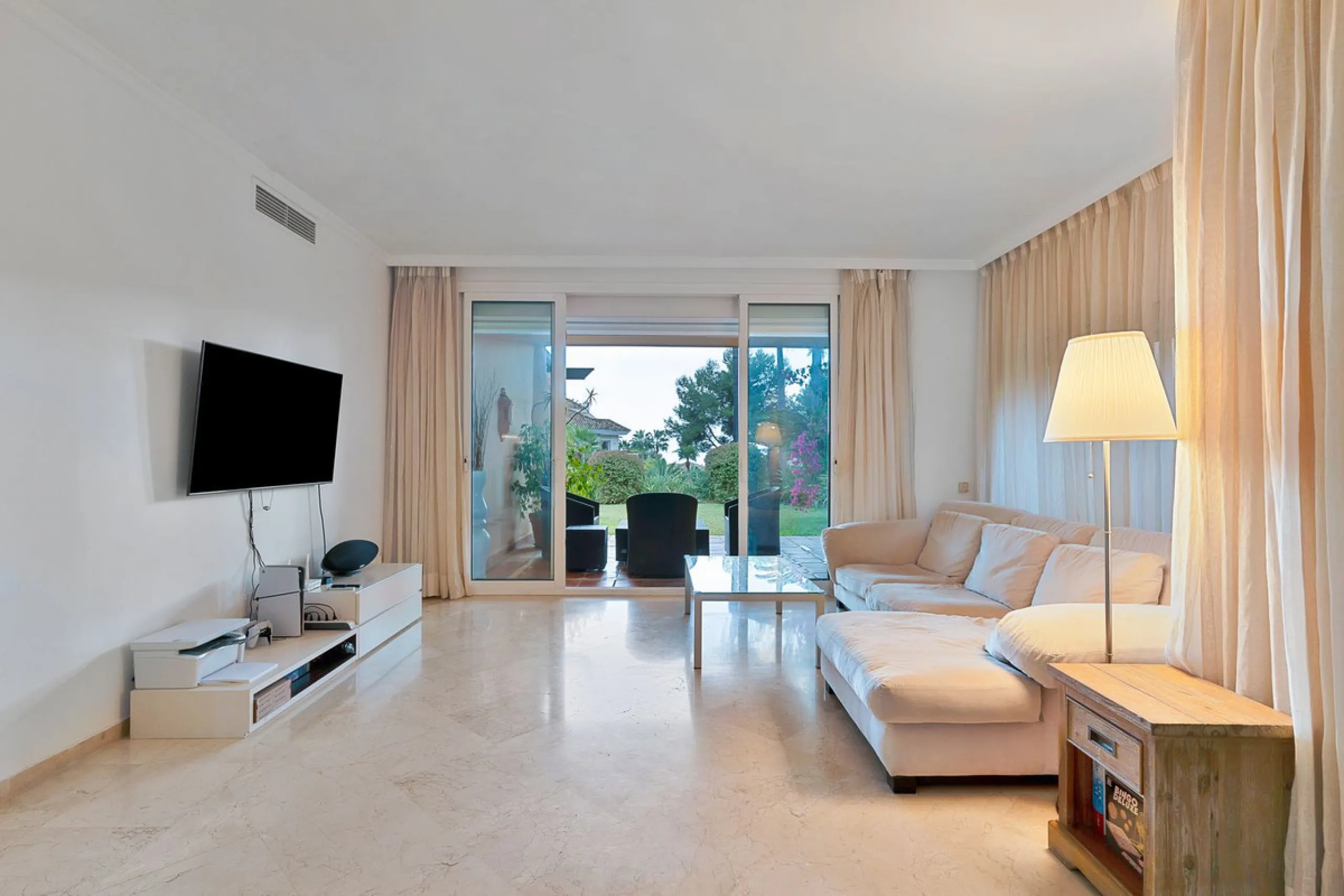Ground Floor Apartment with 3 bedrooms for Sale in Sierra Blanca