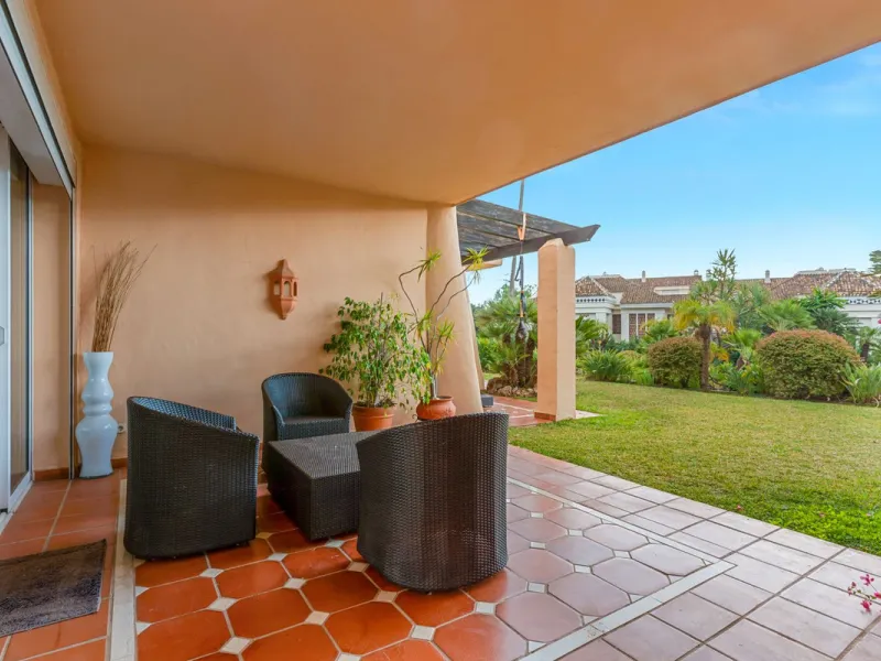 Ground Floor Apartment with 3 bedrooms for Sale in Sierra Blanca