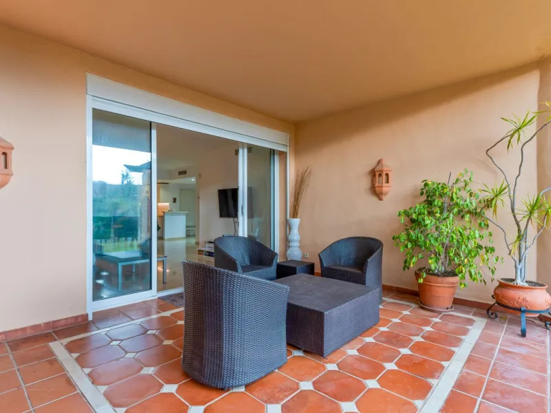 Ground Floor Apartment with 3 bedrooms for Sale in Sierra Blanca