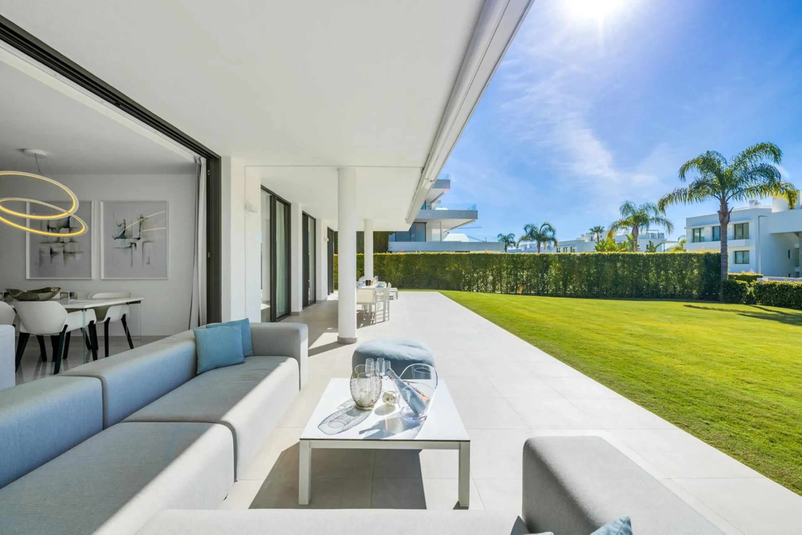 Nestled in the prestigious Cataleya Phase 2, this stunning ground-floor 3-bedroom apartment offers the perfect blend of contemporary elegance, outdoor living, and prime location. Set within a gated community known for its low-density design, sustainable g