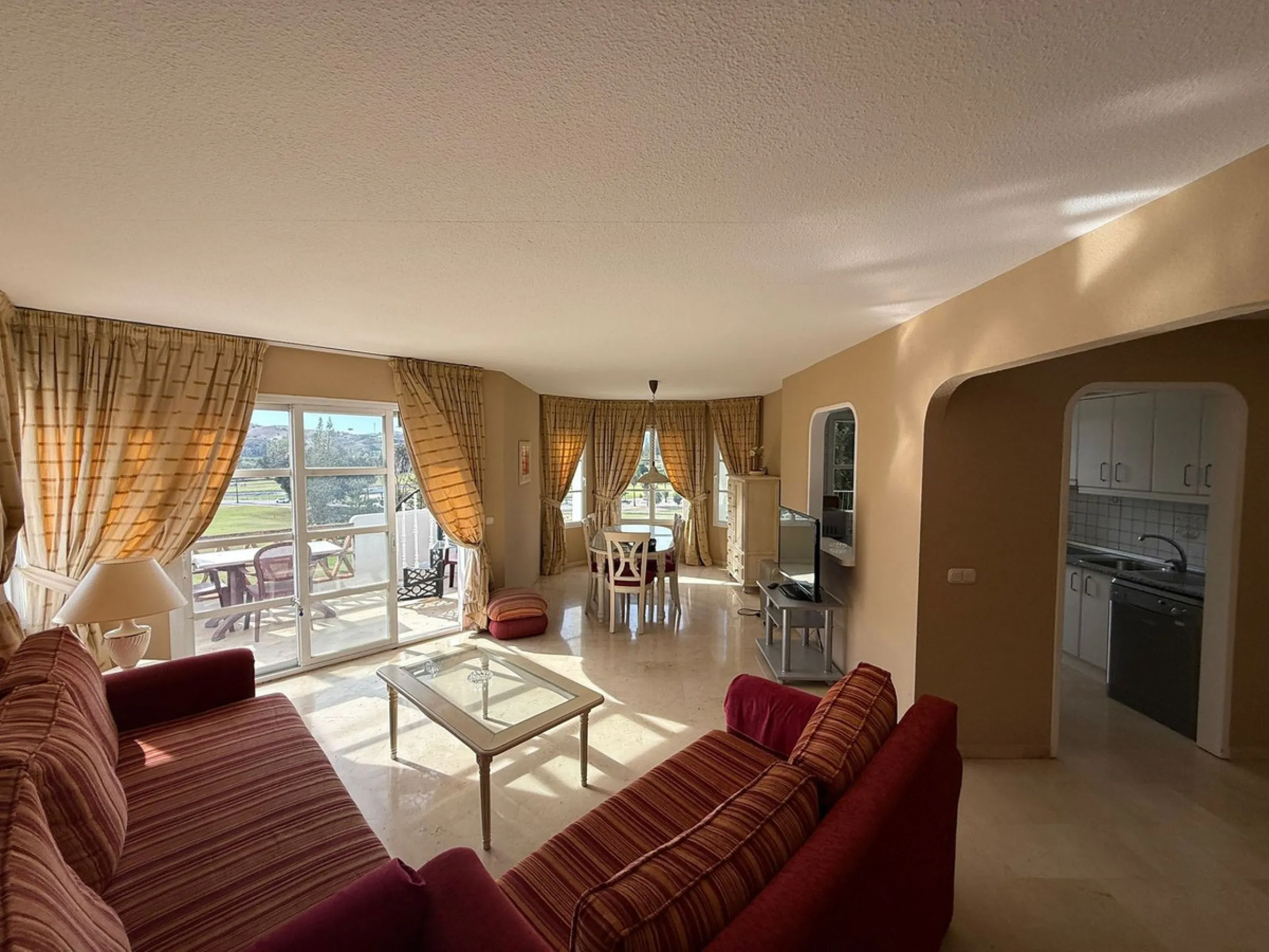 Top-Floor Apartment with Private Solarium & Golf Views – Mijas Golf