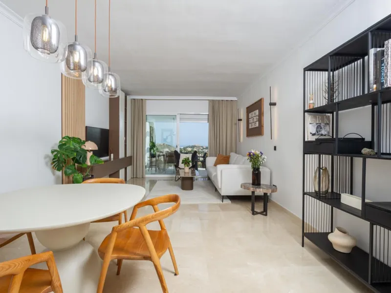 Apartment - Penthouse в продаже в Benahavís, Málaga. В доме 3 спален и 3 ванных комнат. Площадь дома 148 м²