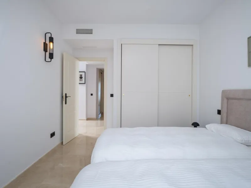 Apartment - Penthouse в продаже в Benahavís, Málaga. В доме 3 спален и 3 ванных комнат. Площадь дома 148 м²