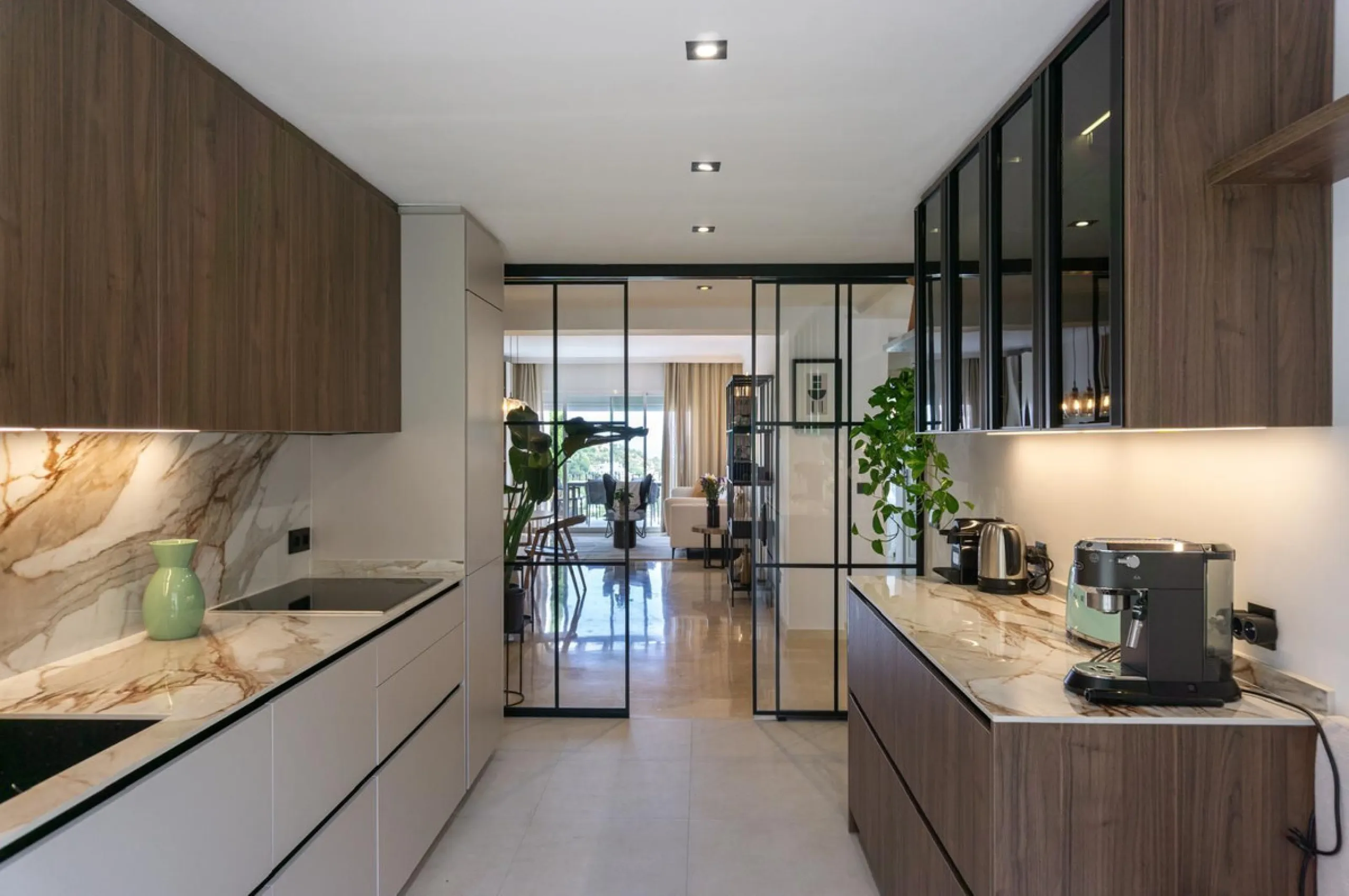 Apartment - Penthouse в продаже в Benahavís, Málaga. В доме 3 спален и 3 ванных комнат. Площадь дома 148 м²