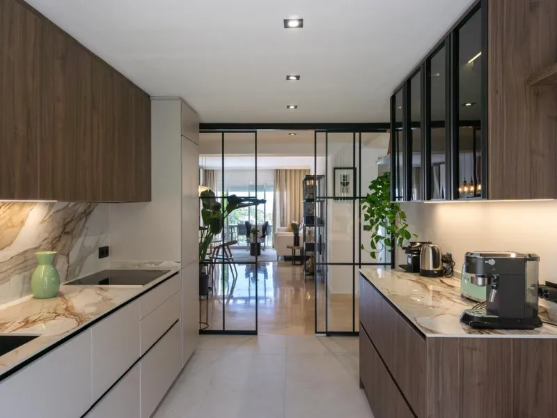 Apartment - Penthouse в продаже в Benahavís, Málaga. В доме 3 спален и 3 ванных комнат. Площадь дома 148 м²