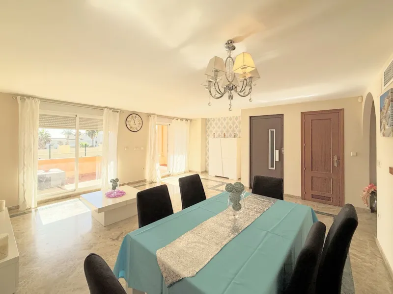 WONDERFUL CORNER TOWNHOUSE WITH SEA VIEWS, LARGE GARDEN, SOLARIUM AND PRIVATE ELEVATOR, ESTEPONA
