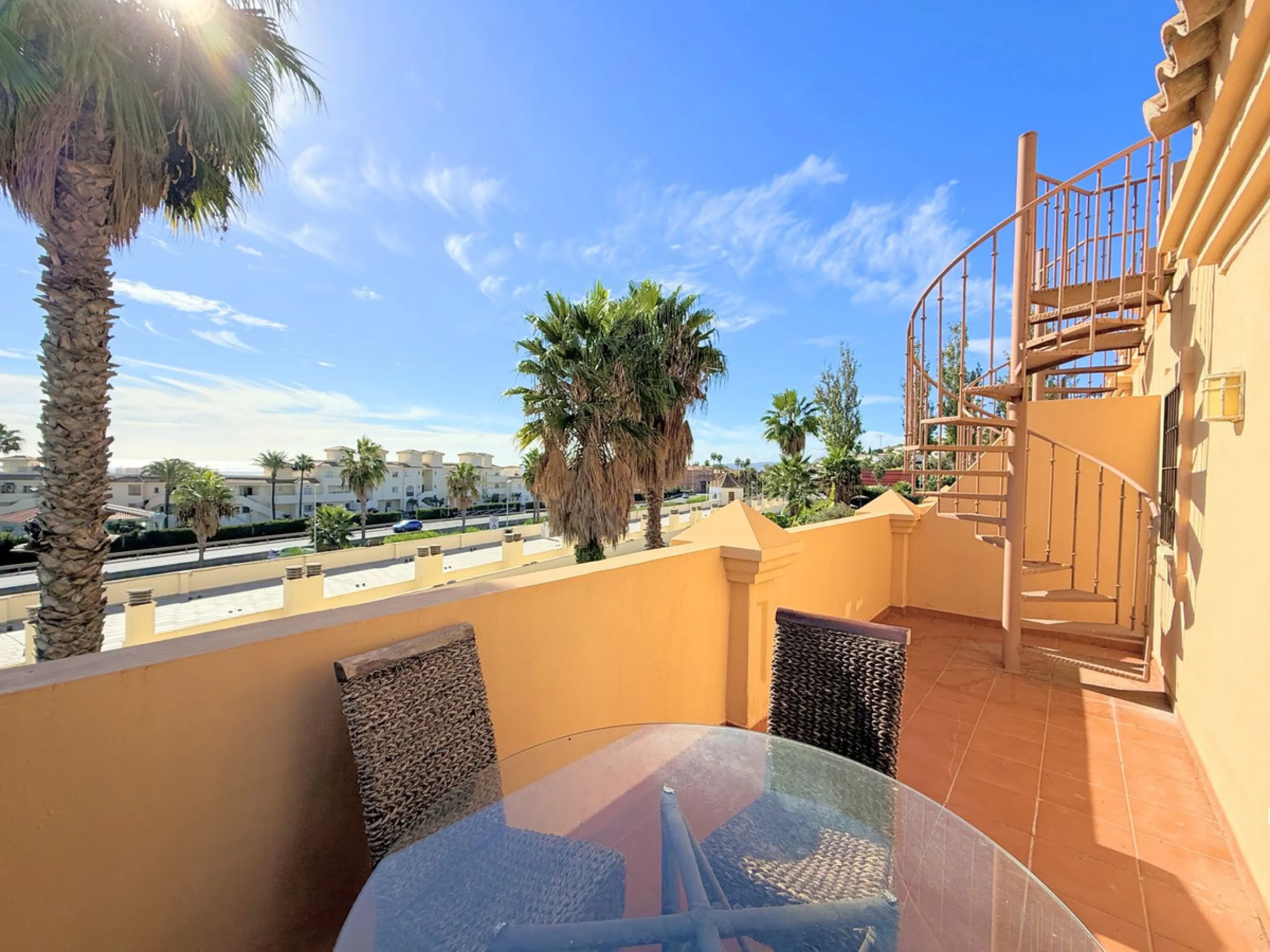 WONDERFUL CORNER TOWNHOUSE WITH SEA VIEWS, LARGE GARDEN, SOLARIUM AND PRIVATE ELEVATOR, ESTEPONA
